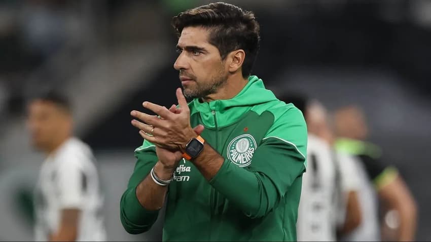 Abel Ferreira estará à beira do gramado para a partida entre Palmeiras e Sporting Cristal, em Lima, pela Libertadores (Foto: Cesar Greco/Palmeiras)
