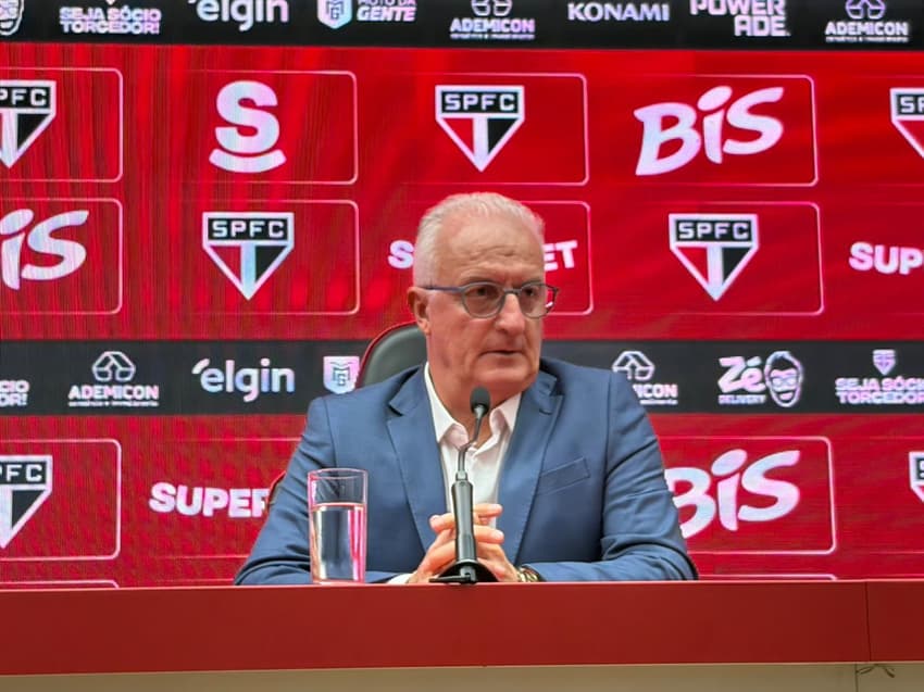 Dorival Júnior em entrevista coletiva pelo São Paulo (Foto: Izabella Giannola)