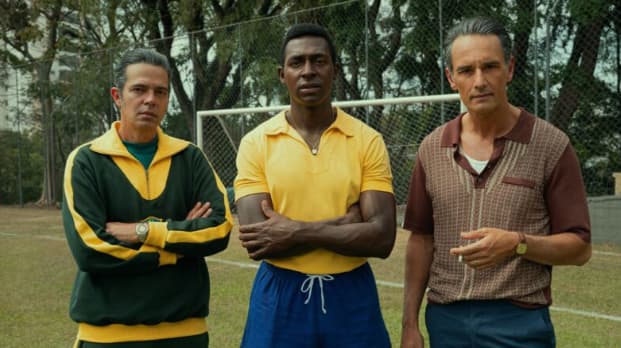 Atores caracterizados para a minissérie 'Brasil 70' (Foto: Reprodução)