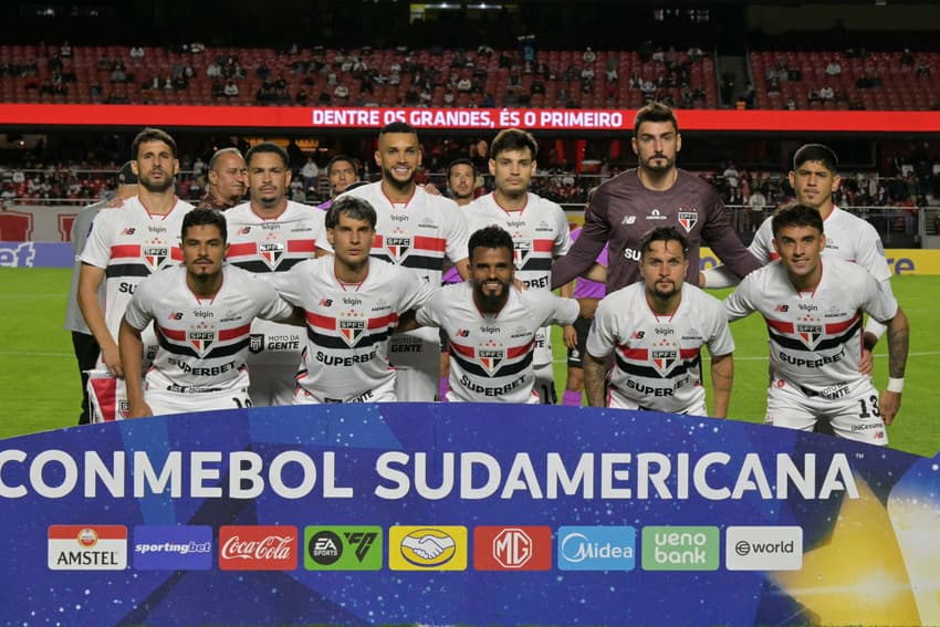 Jogador vira alvo de críticas em empate do São Paulo no Morumbis. (Foto: Nelson ALMEIDA / AFP)