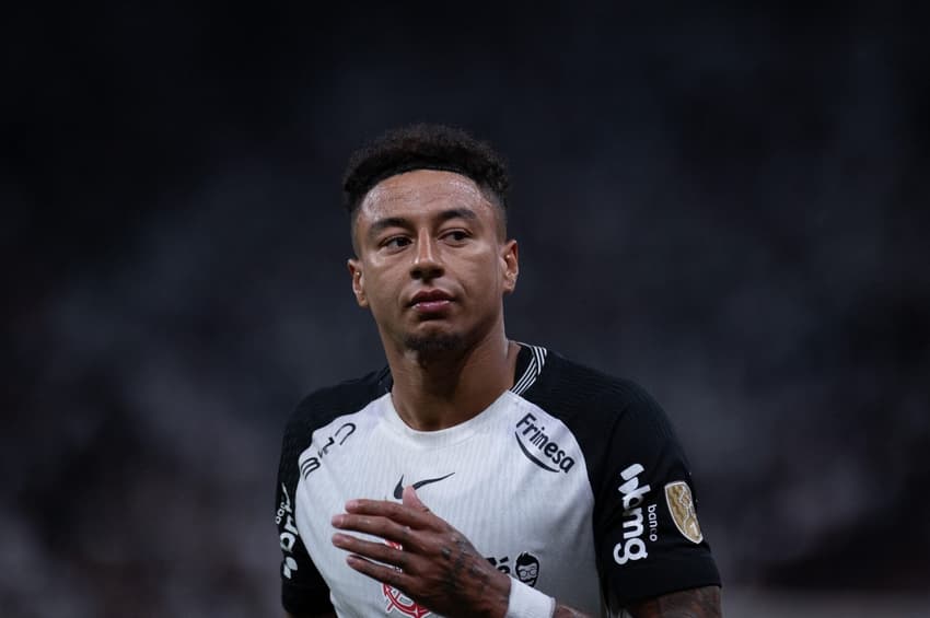 Atacante inglês foi liberado pelo Corinthians em maio para tratar de assuntos familiares (Foto: Ronaldo Barreto/Thenews2/Folhapress)