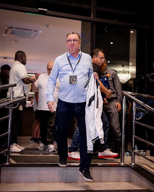 Marcelo Teixeira na concentração do Santos para duelo válido pela Copa Sul-Americana. (Foto: Raul Baretta/ Santos FC)