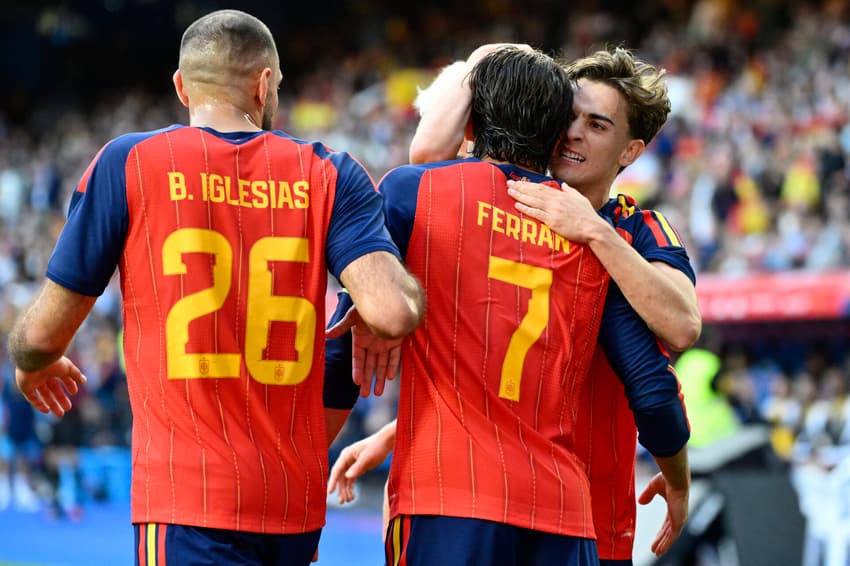 Ferran Torres fez o gol da Espanha (Foto: Ander Gillenea / AFP)