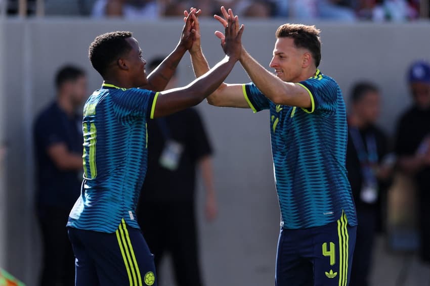 Jhon Arias marcou dois gols no amistoso preparatório para Copa do Mundo entre Colômbia e Jordânia (Foto: Mike Nowak/Getty Images/AFP)