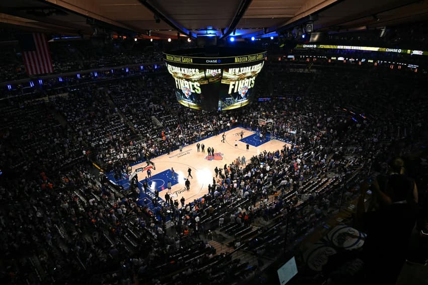 Madison Square Garden recebe o jogo 3 das finais da NBA 2025/26 (Foto: Foto por SAUL LOEB / AFP)
