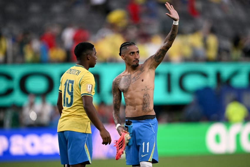 Endrick, formado nas categorias de base do Palmeiras, durante estreia da Seleção na Copa