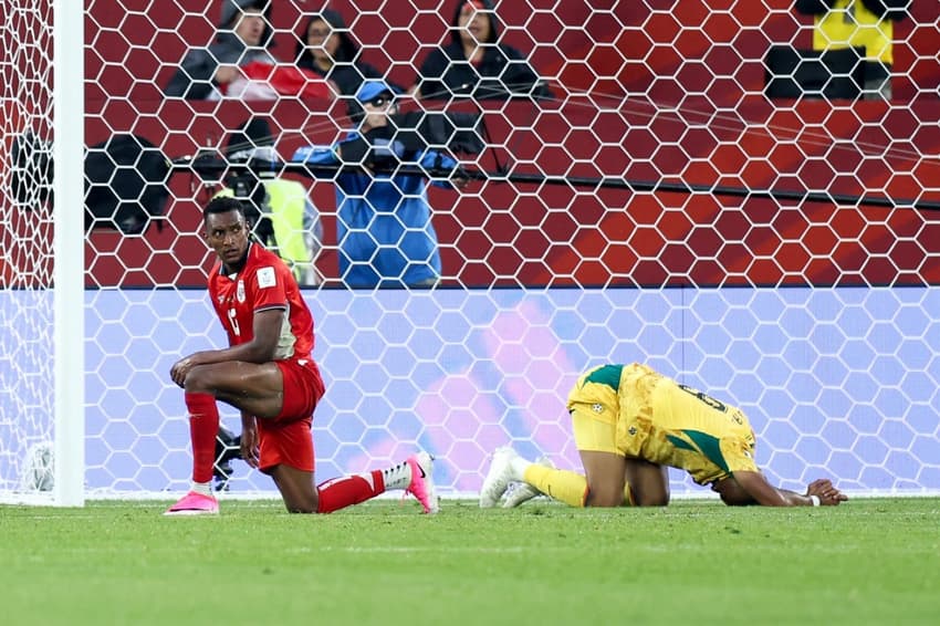 O ganês Jordan Ayew lamenta chance perdida na vitória sobre o Panamá (Foto: Cole Burston / AFP)