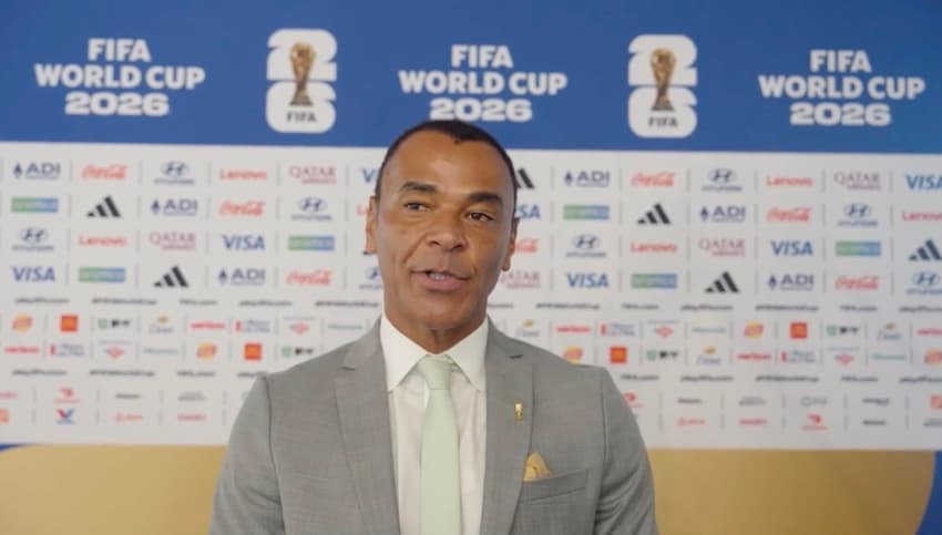 Cafu dá entrevista para a Fifa  