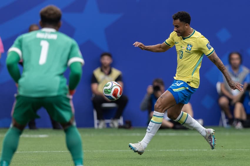 Danilo durante a partida da seleção do Japão pela Copa do Mundo de 2026