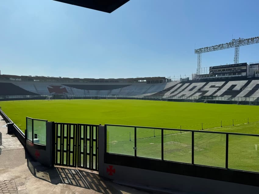 Estádio de São Januário durante a pausa da Copa do Mundo
