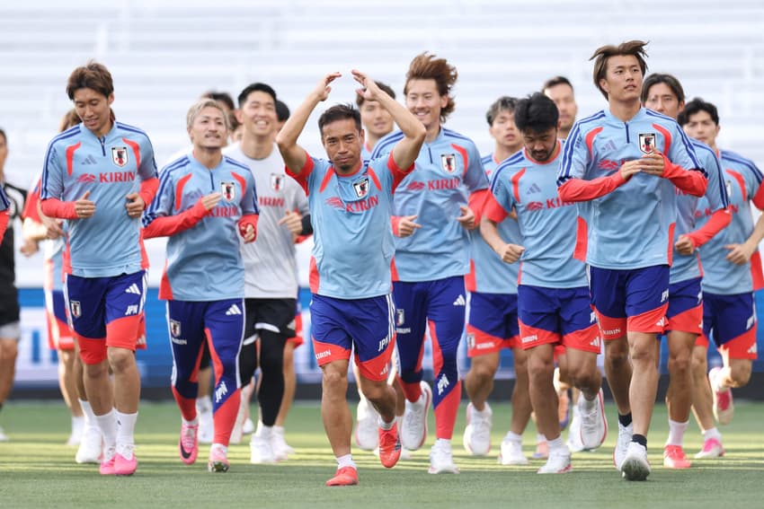 Jogadores do Japão se preparam para a Copa do Mundo nos Estados Unidos
