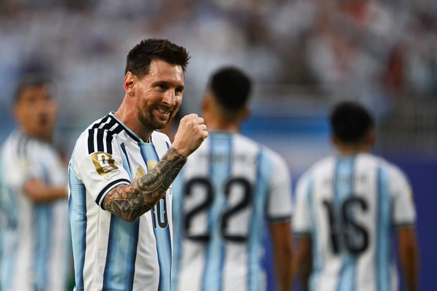 Lionel Messi comemora gol marcado pela Argentina sobre a Argélia na estreia da Copa do Mundo de 2026