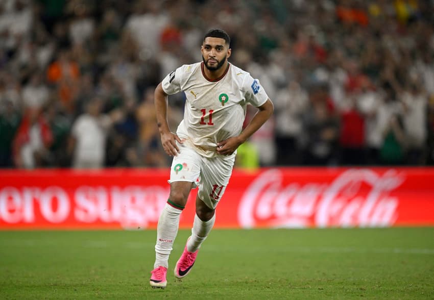 Saibari, do Marrocos, comemorando após bater o pênalti contra a Holanda na Copa do Mundo