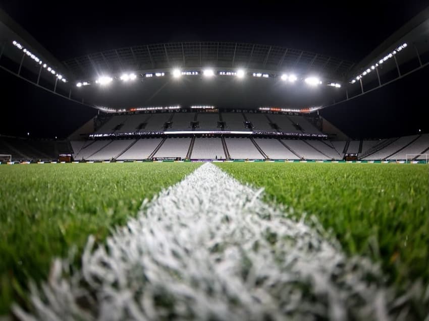 Corinthians sofre novo transfer ban da Fifa após não pagamento de dívida
