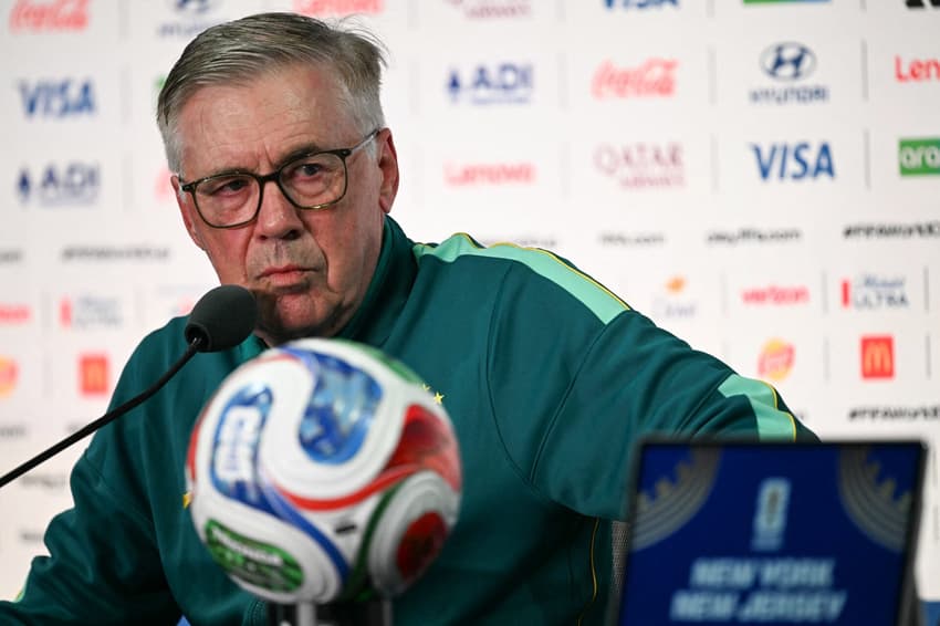 Carlo Ancelotti, técnico da Seleção Brasileira, em coletiva de imprensa no MetLife antes de Brasil x Marrocos pela Copa do Mundo