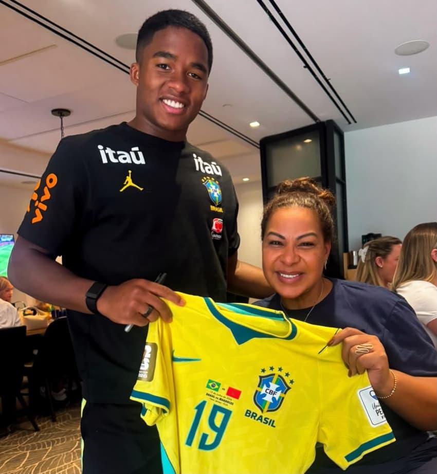 Cíntia e Endrick no treino da Seleção Brasileira (Foto: Arquivo pessoal)