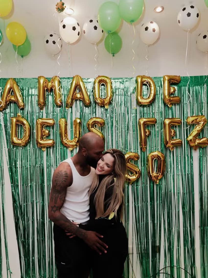 Letícia preparou festa para comemorar a convocação de Igor Thiago para a Seleção (Foto: Reprodução)