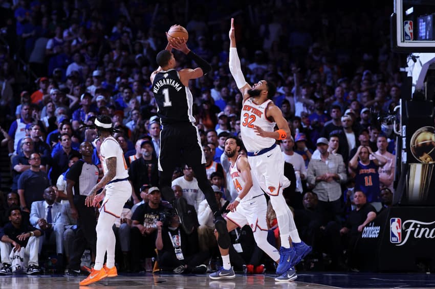 Victor Wembanyama durante o jogo 4 entre Knicks e Spurs nas finais da NBA