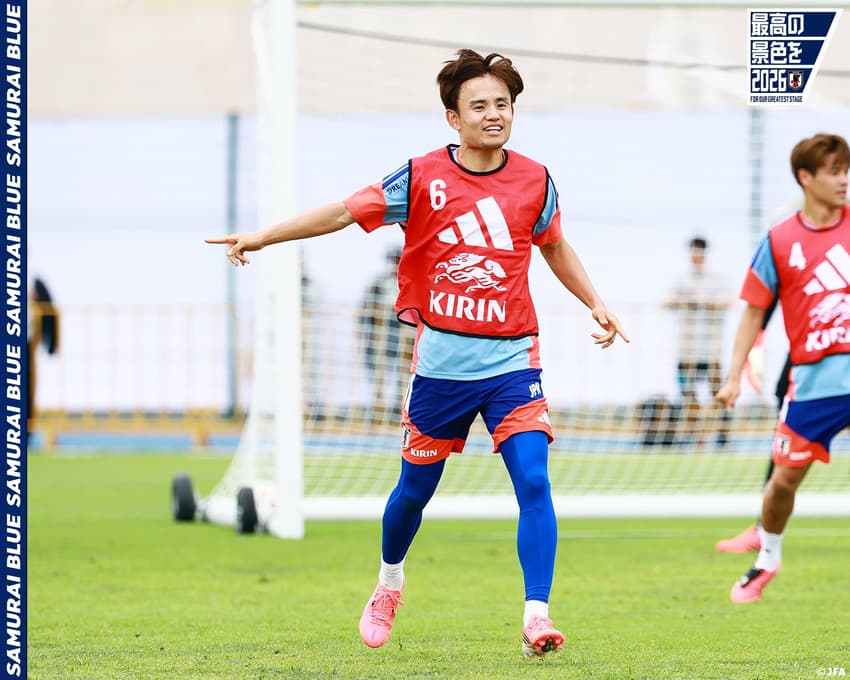 Takefusa Kubo, em treino da Seleção Japonesa (Foto: Divulgação/Federação Japonesa)