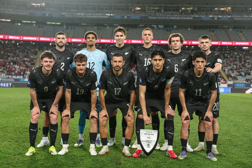 Seleção da Nova Zelândia contra o Chile (Foto: Divulgação)