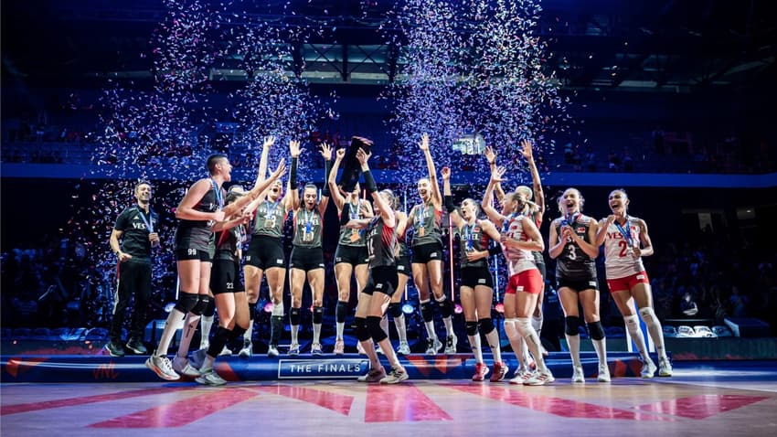 Turquia é campeã inédita da VNL (Foto: Volleyball World)