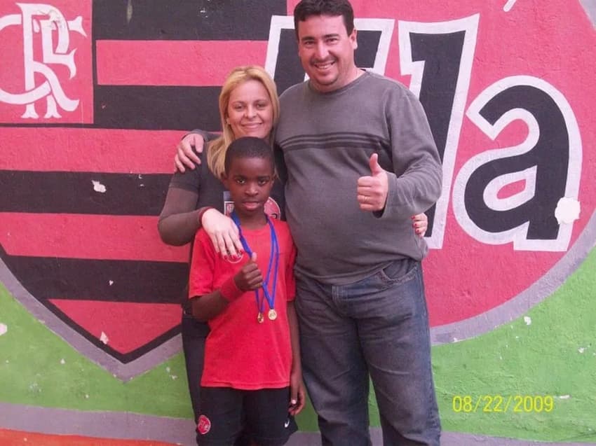Vini Jr na escolinha do Flamengo em 2009