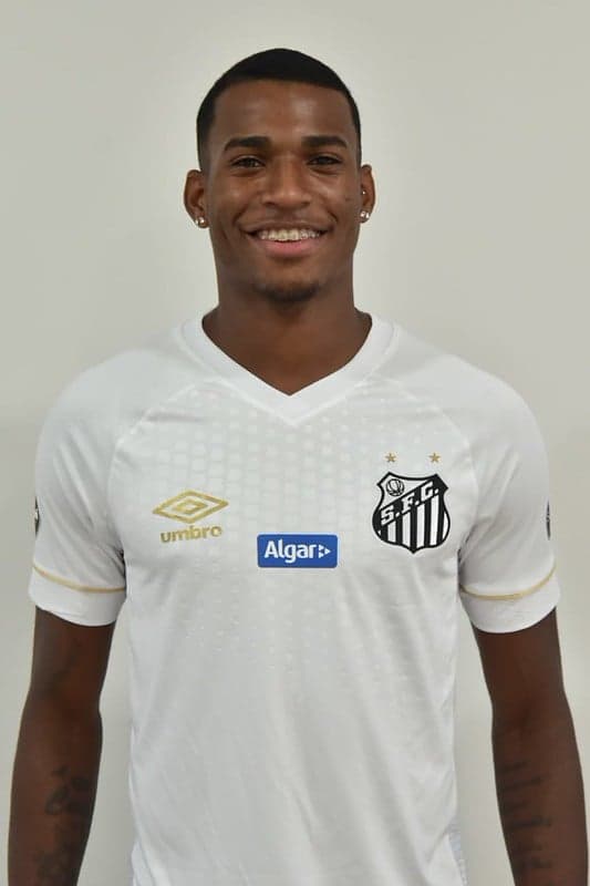 Jean Lucas foi apresentado no Santos em fevereiro de 2019. (Foto: Ivan Storti / Santos FC)