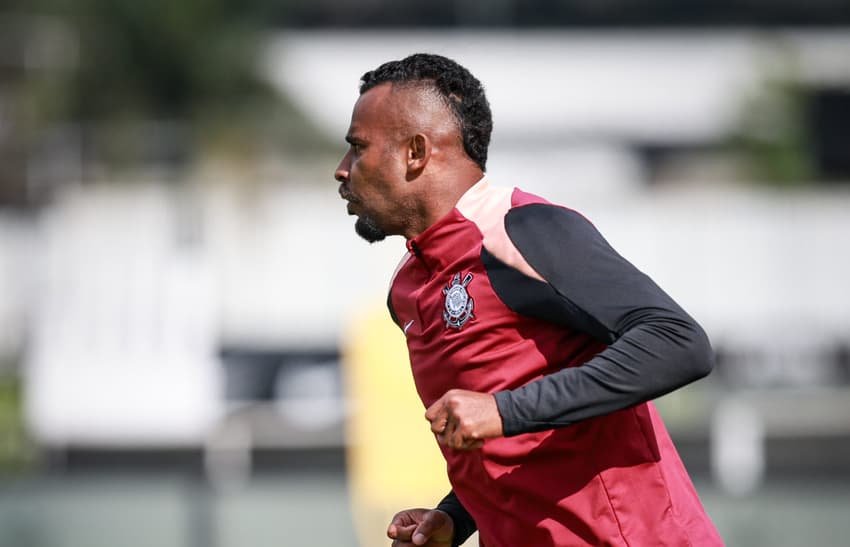 Alex Santana durante intertemporada pelo Corinthians