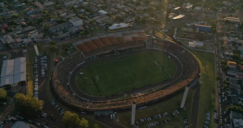 Estádio Olímpico Regional, em Cascavel (PR)