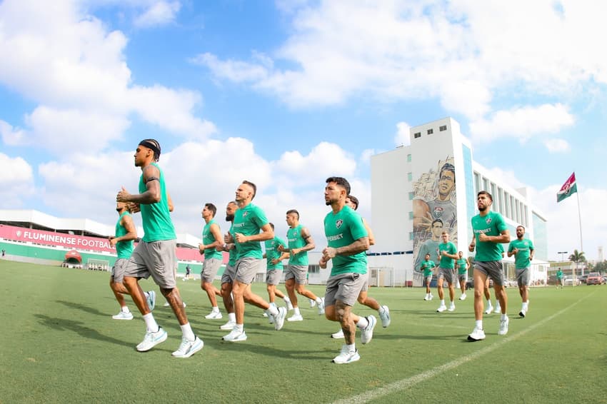 Jogadores do Fluminense em trabalho regenerativo no CT