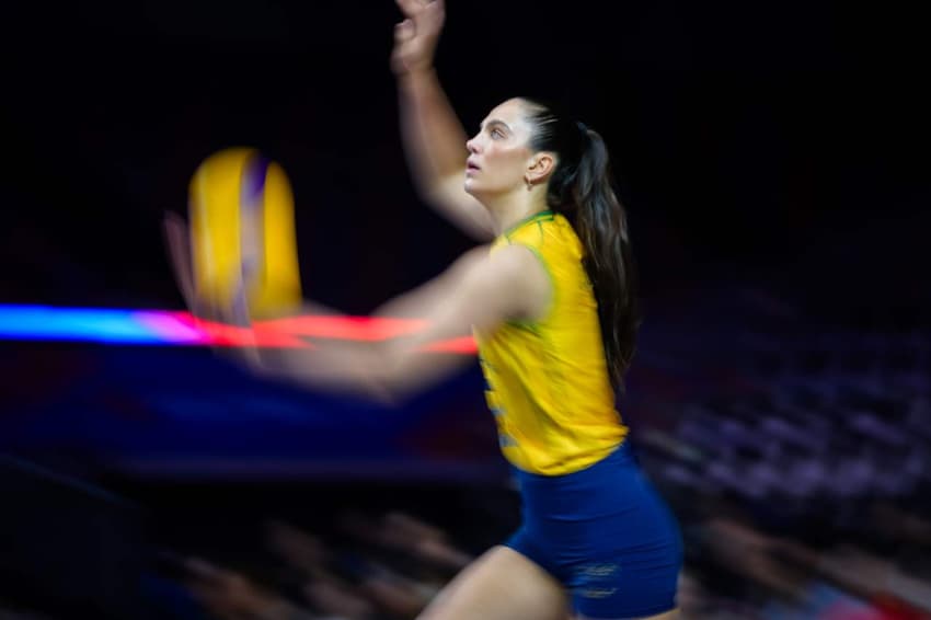 Julia Kudiess em Brasil x Polonia na VNL 2026