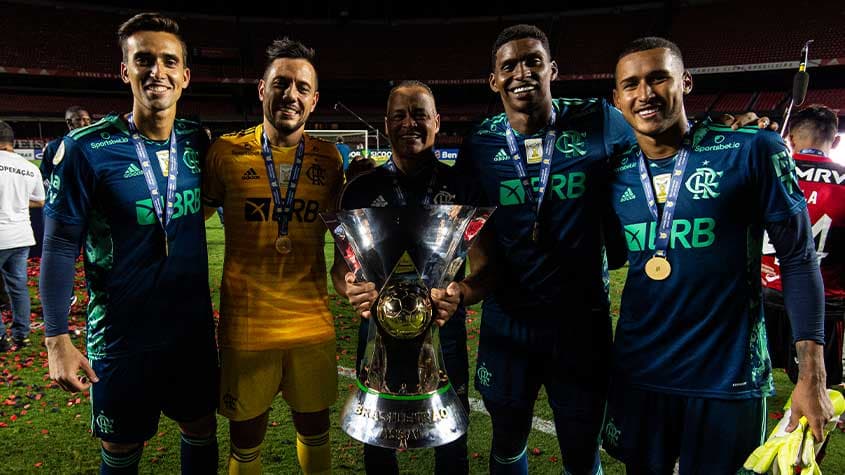 Gabriel Batista foi campeão Brasileiro com o Flamengo
