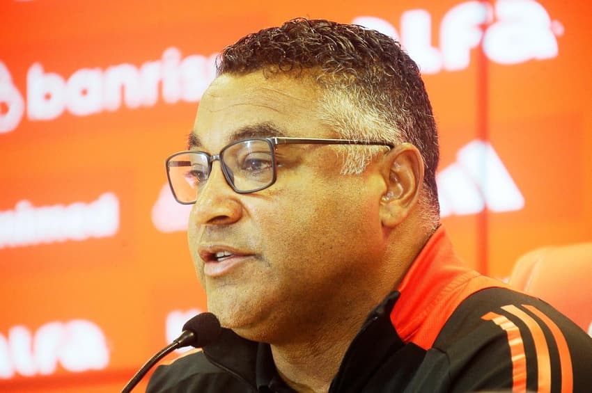 Roger Machado em entrevista coletiva pelo Internacional (Foto: Donaldo Hadlich/CÃ³digo 19/Gazeta Press)