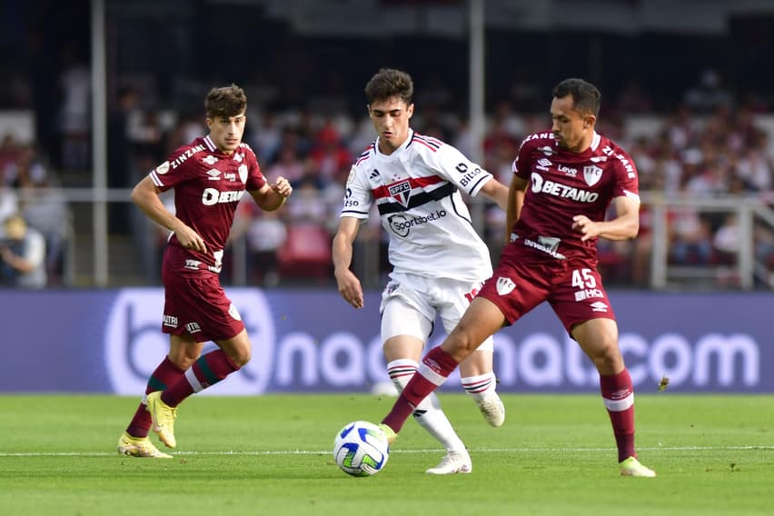 SAO PAULO-FLUMINENSE