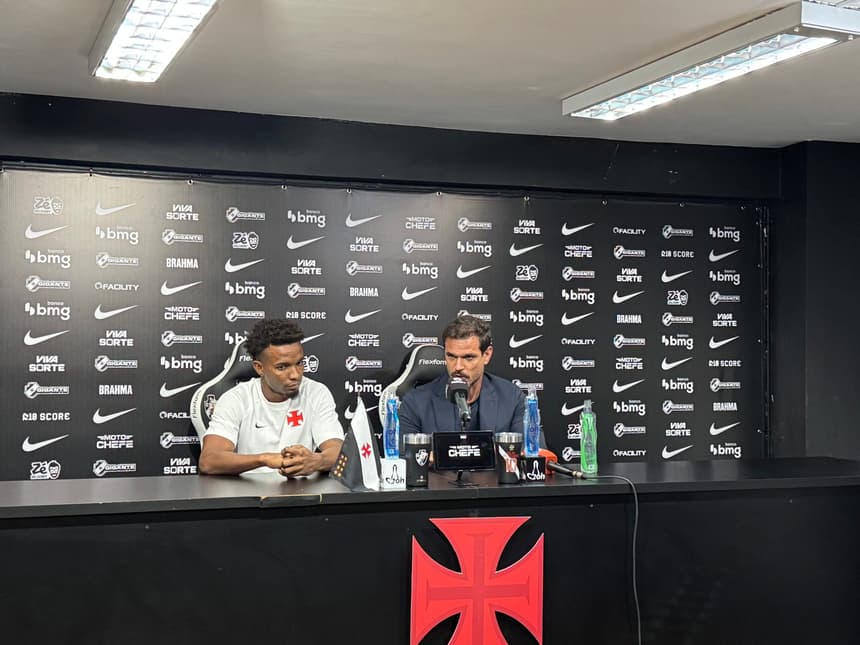 Thiago Mendes e Ademar Lopes assumem coletiva pós-jogo do Vasco