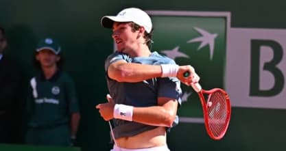 João Fonseca na vitória sobre Berrettini em Monte Carlo (Reprodução)