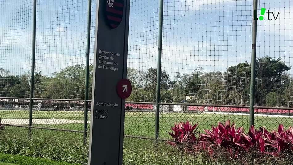 thumbnail Reforma do miniestádio do Flamengo