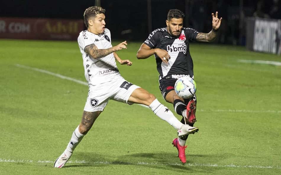 Lance de Vasco x Botafogo pela Copa do Brail 2020 (Foto: Delmiro Junior/Photo Premium)