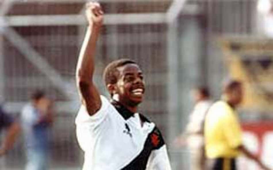 Dener comemora gol pelo Vasco (Foto: Reprodução)
