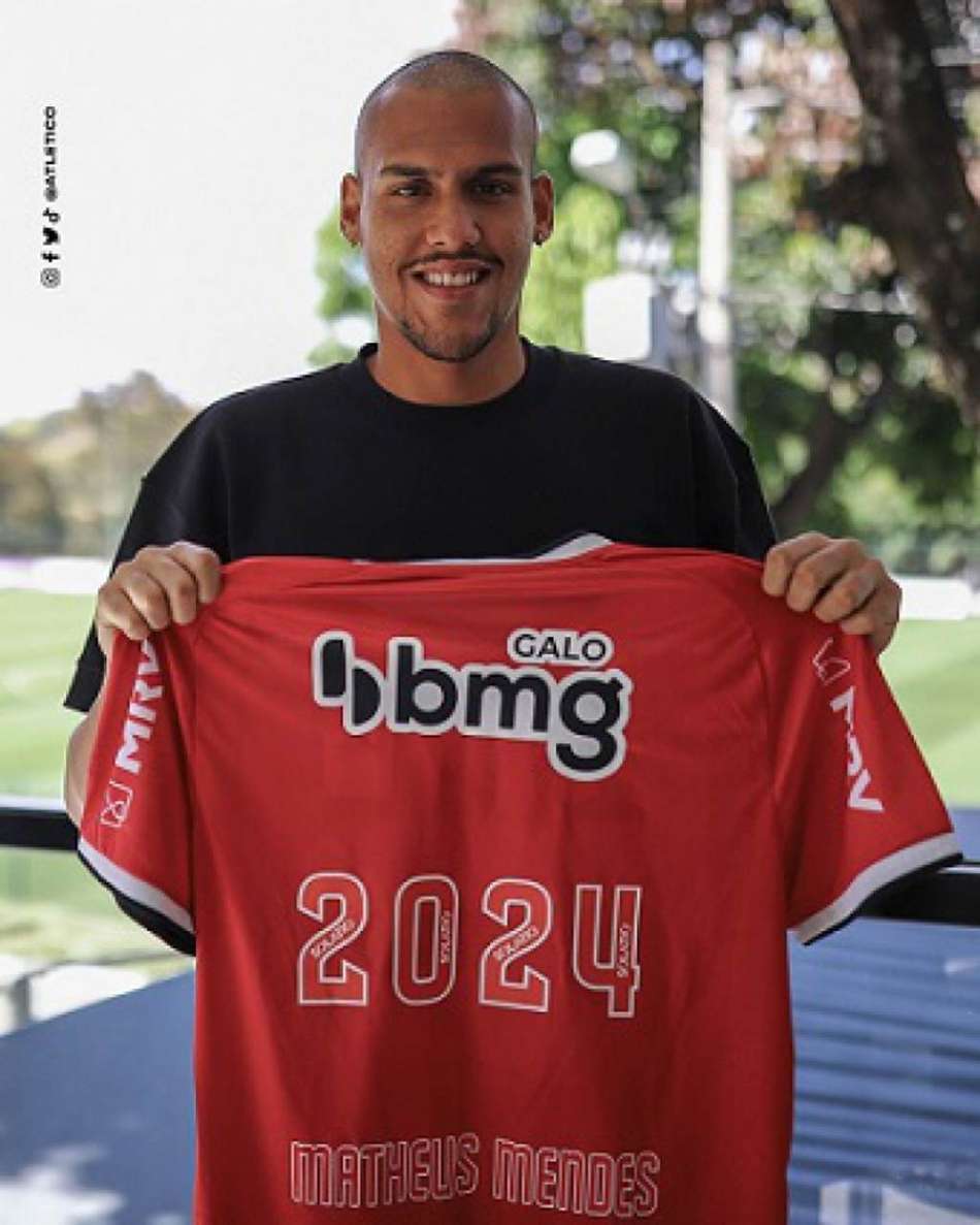 O goleiro Matheus Mendes foi contratado pelo Alverca junto ao Atlético-MG (Foto: Divulgação)