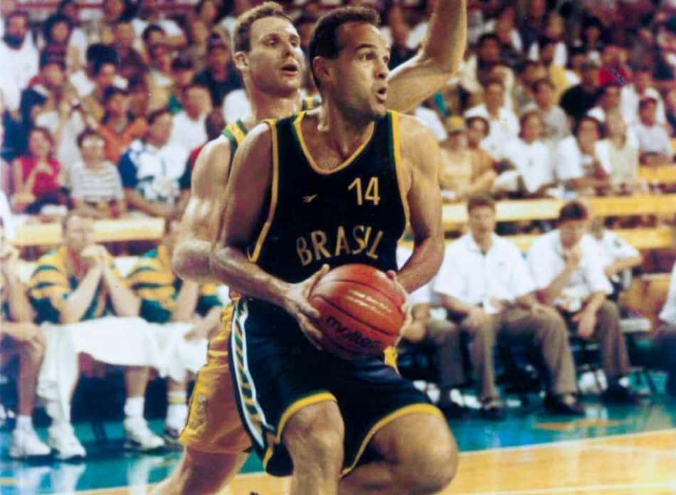 Oscar Schmidt em ação pelo Brasil (Foto: Divulgação/COB)