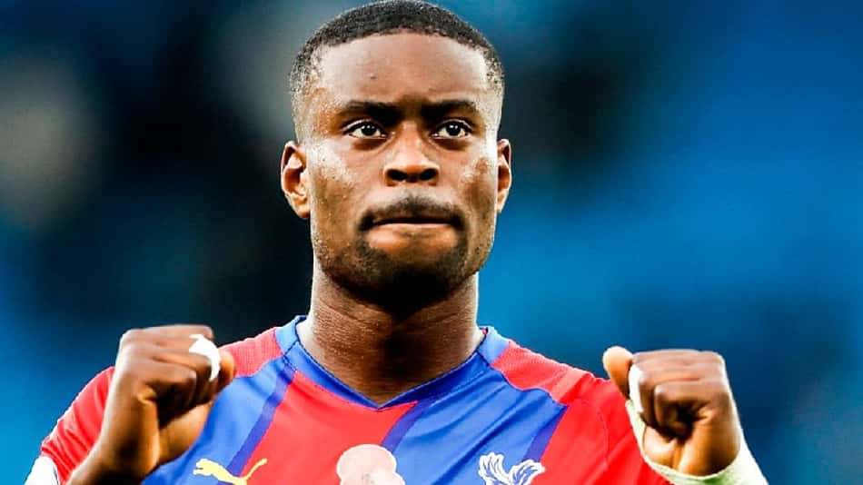 Marc Guéhi em ação pelo Crystal Palace (Foto: Reprodução/Twitter)