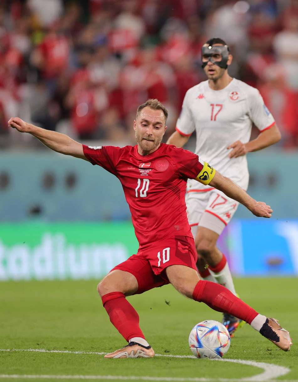 Partida de Dinamarca x Tunisia durante a Copa de 2022.