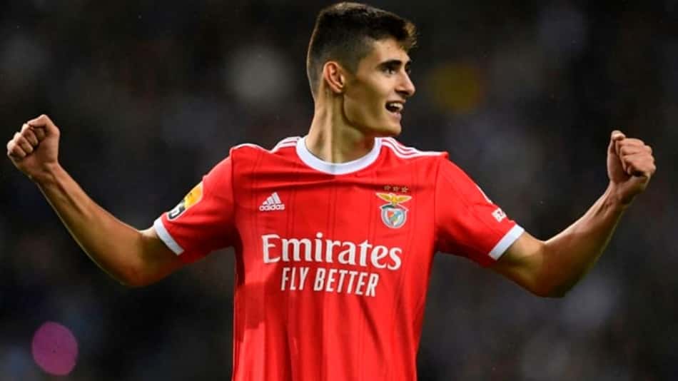Nova contratação do Bournemouth, António Silva foi revelado pelo Benfica