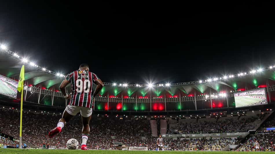 Douglas Costa em ação pelo Fluminense (Foto: MARCELO GONÇALVES /FLUMINENSE FC)