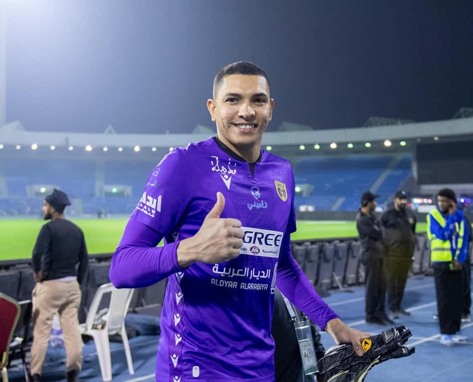 No clube desde 2022, Mailson, ex-goleiro do Sport já soma 135 partidas oficiais no futebol saudita (Foto: Reprodução / Instagram: @mailsongoleiro)