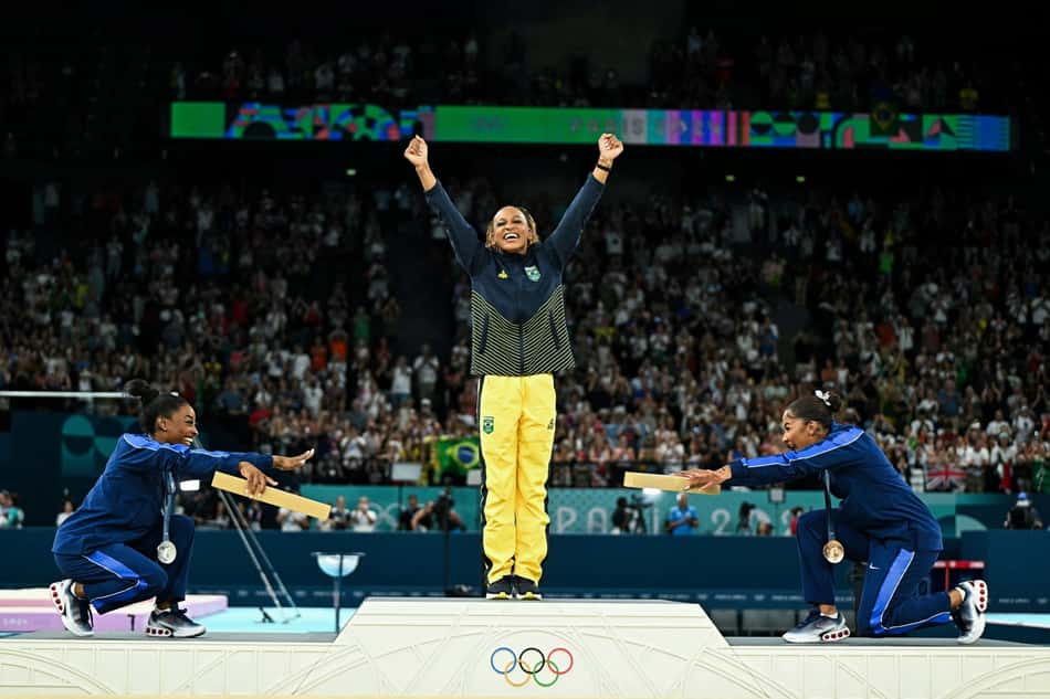 Histórico! Rebeca Andrade se torna a maior medalhista olímpica do Brasil. Foto: Gabriel BOUYS / AFP