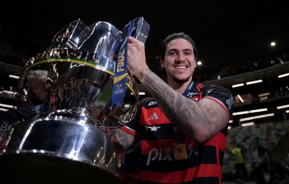 Pedro comemora o título da Copa do Brasil de 2024 (Foto: Reprodução)
