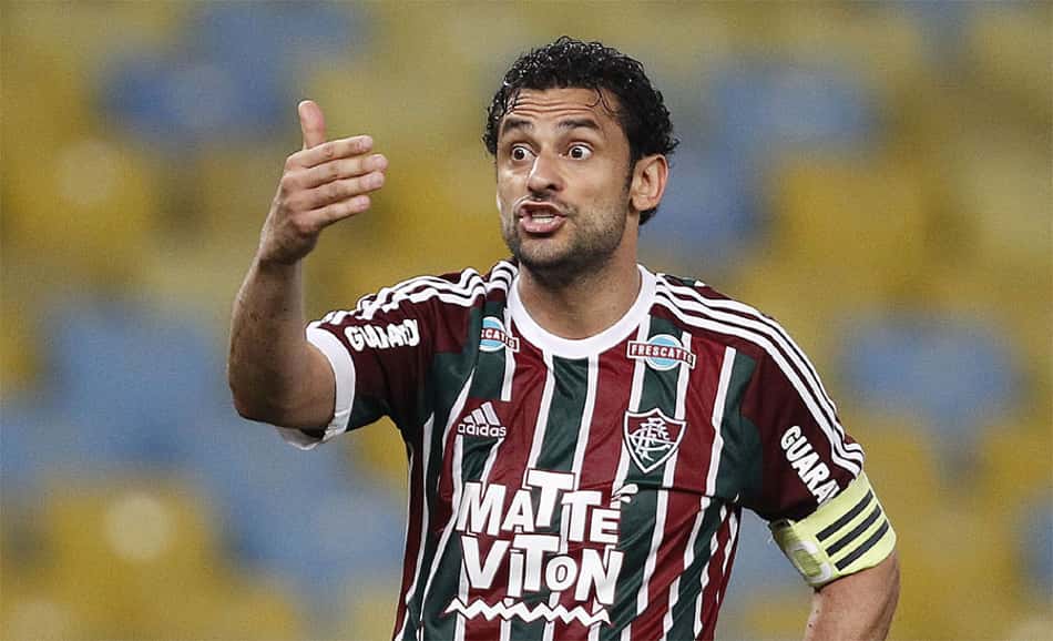 Fred treina, anima o Fluminense, mas segue como dúvida para sábado