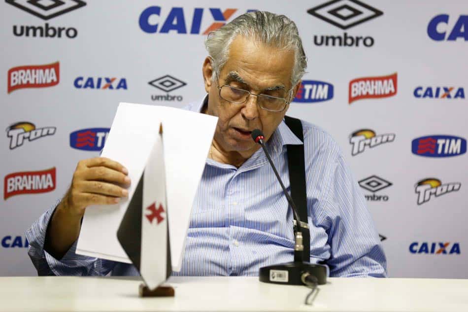 Eurico confirma Vasco x Corinthians em São Januário e aceita nova data